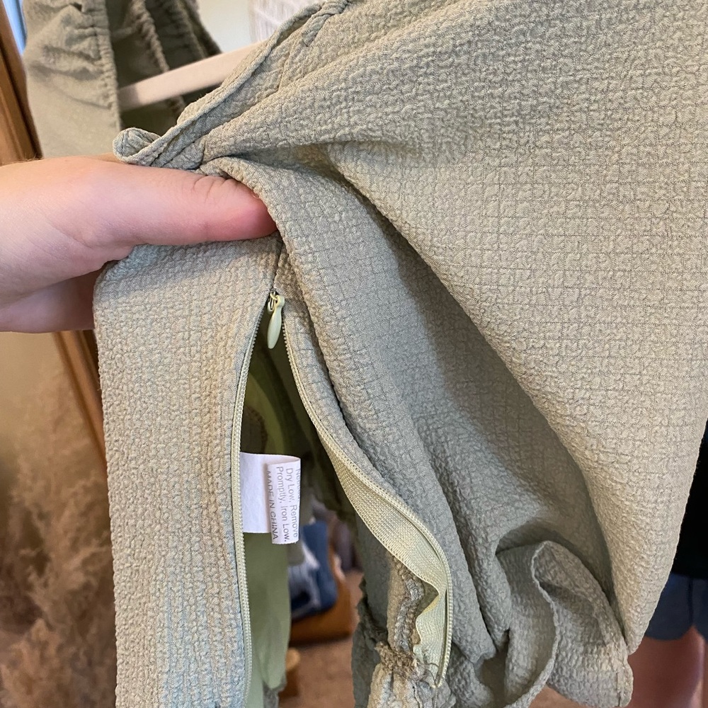 Green Ruffle Shirt - Picture 2 of 4
